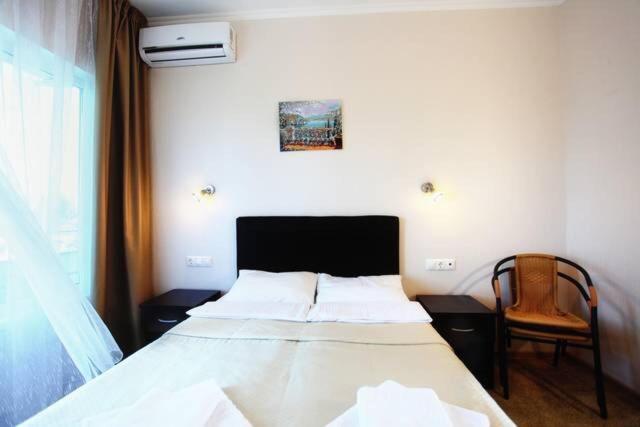 Hôtel Iceberg à Pizunda Extérieur photo
